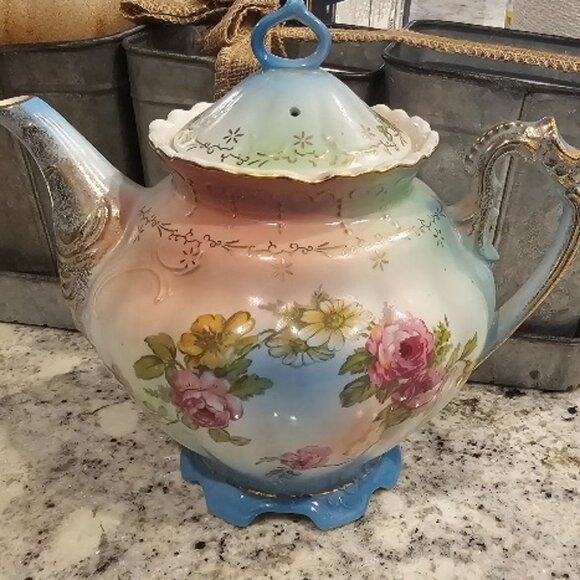 Norcrest Japan Porcelain Full Size Teapot Tea Pot Floral Blue Pink Gold Trim EUC - Picture 2 of 8
